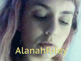 Alanah_Riley