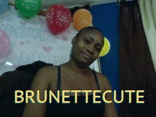 BRUNETTECUTE