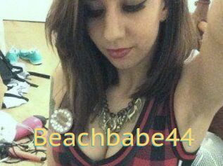 Beachbabe44