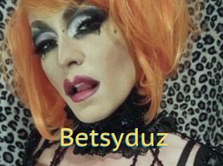 Betsy_duz