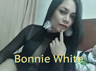 Bonnie_White