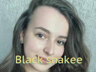 Black_snakee