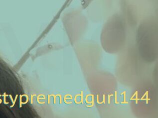 Bustypremedgurl144