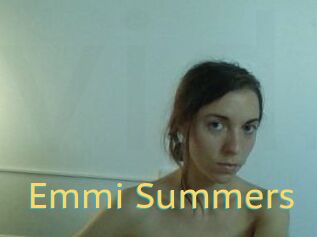 Emmi_Summers