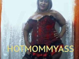 HOTMOMMYASS