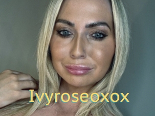 Ivyroseoxox
