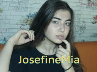 JosefineMia