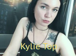 Kylie_Top