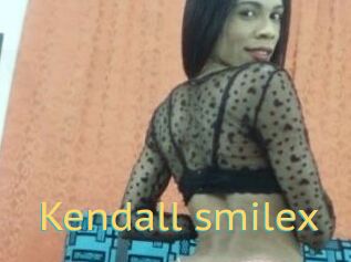 Kendall_smilex
