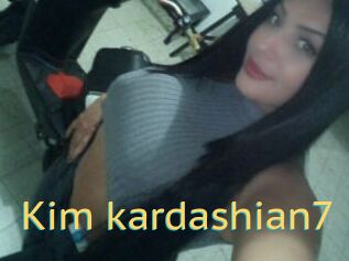 Kim_kardashian7
