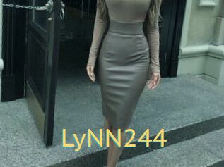 LyNN244