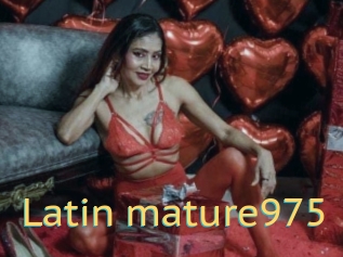 Latin_mature975