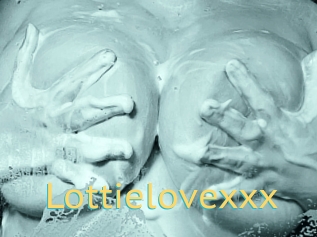 Lottielovexxx