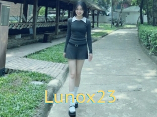 Lunox23
