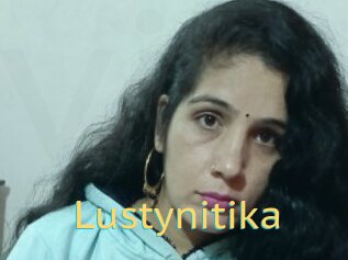 Lustynitika