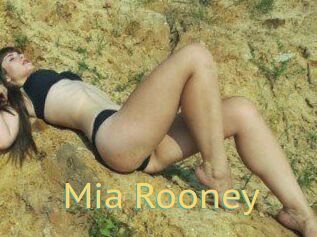 Mia_Rooney