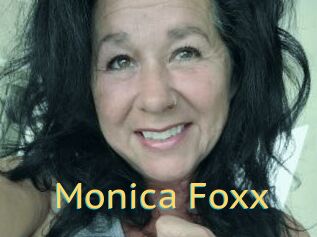 Monica_Foxx