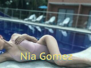 Nia_Gomez
