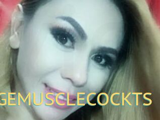 QueenOfHUGEMUSCLECOCKTS