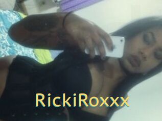 RickiRoxxx