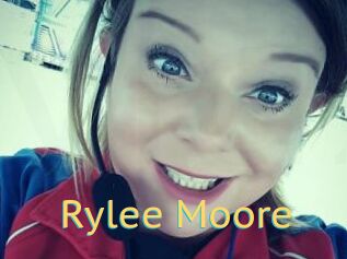 Rylee_Moore