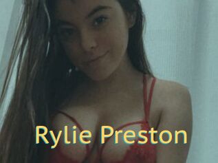 Rylie_Preston