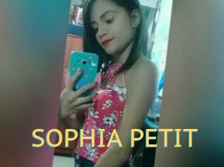SOPHIA_PETIT
