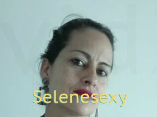 Selenesexy
