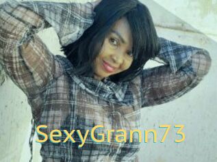 SexyGrann73