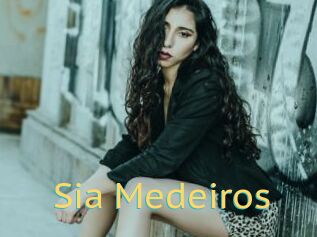 Sia_Medeiros