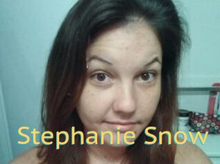 Stephanie_Snow