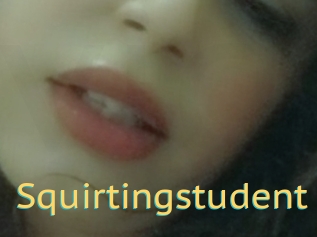 Squirtingstudent