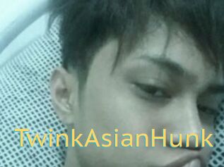 TwinkAsianHunk