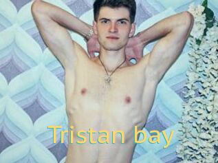 Tristan_bay