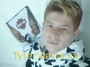 Tyler_davis_xx
