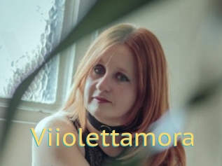 Viiolettamora